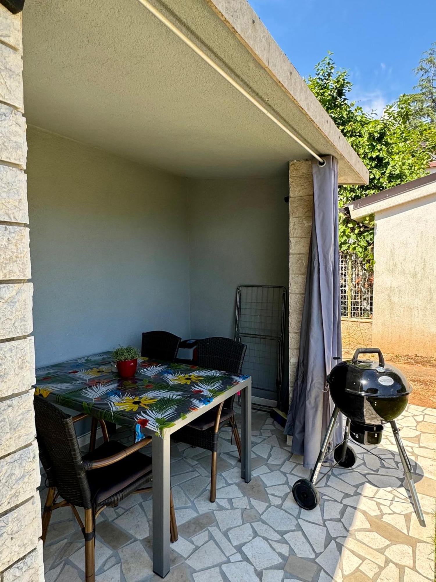 Enna Apartment B Meerblick Perfect Location 梅杜林 外观 照片