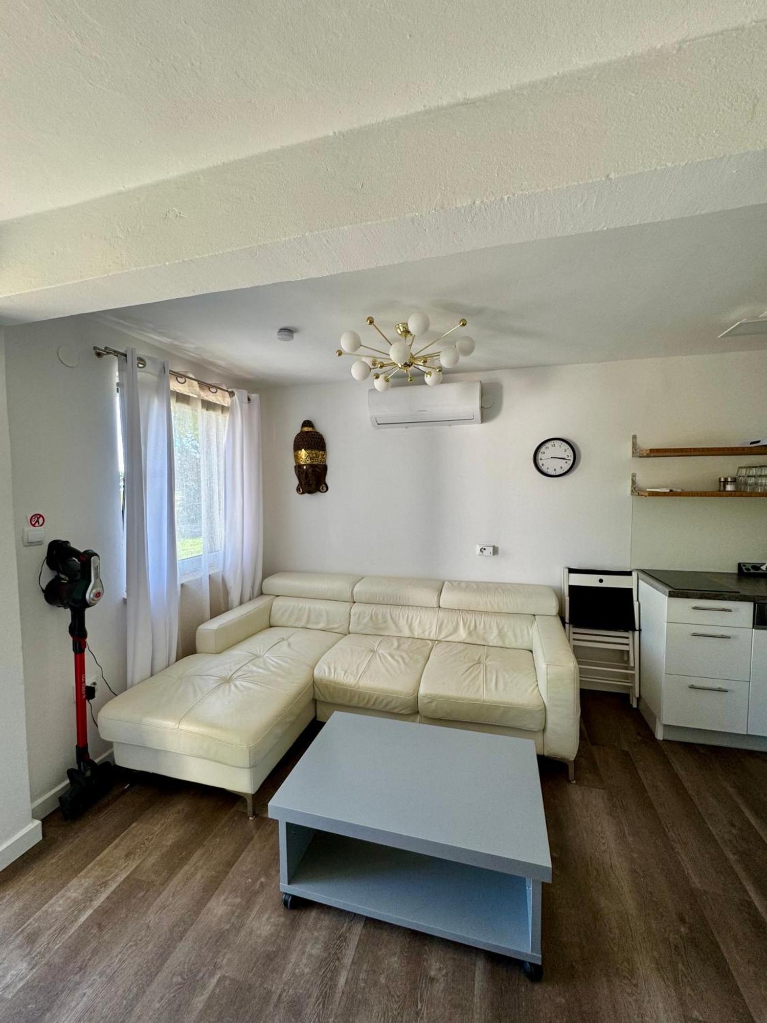 Enna Apartment B Meerblick Perfect Location 梅杜林 外观 照片